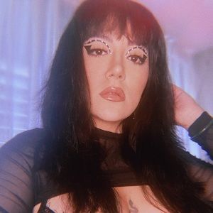 Meet your Posher, Luisa